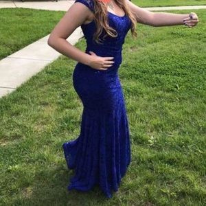 Size 6P prom dress